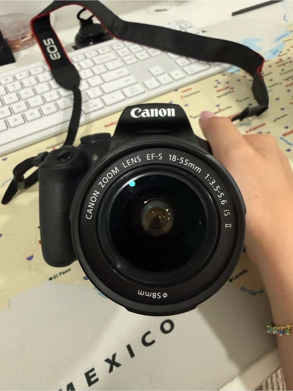 Canon EOS Rebel T7 Camera